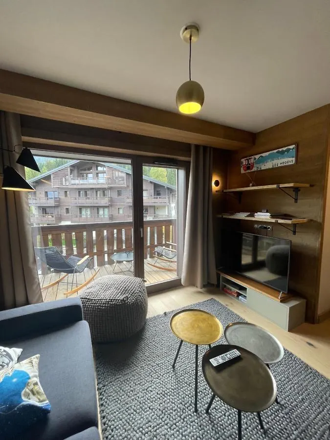 Appartement Standing Face Mont Blanc Piscine 메게브